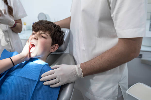 Best Emergency Dentist for Kids  in Hollister, MO